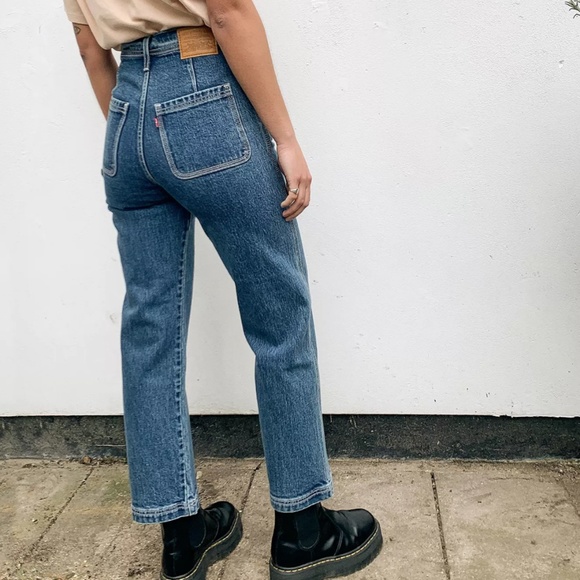 Classic Blue Levi High Waist Women's Jeans - Picture 4 of 14